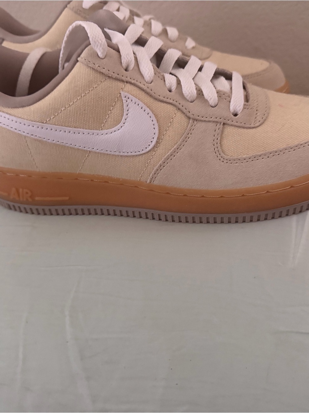 NEW Nike Beige and White Low-Top Sneakers with Gum Sole Accent